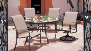 Read more about the article Boost Your Poolside Events with Customized Furniture for Your Hotel or Resort